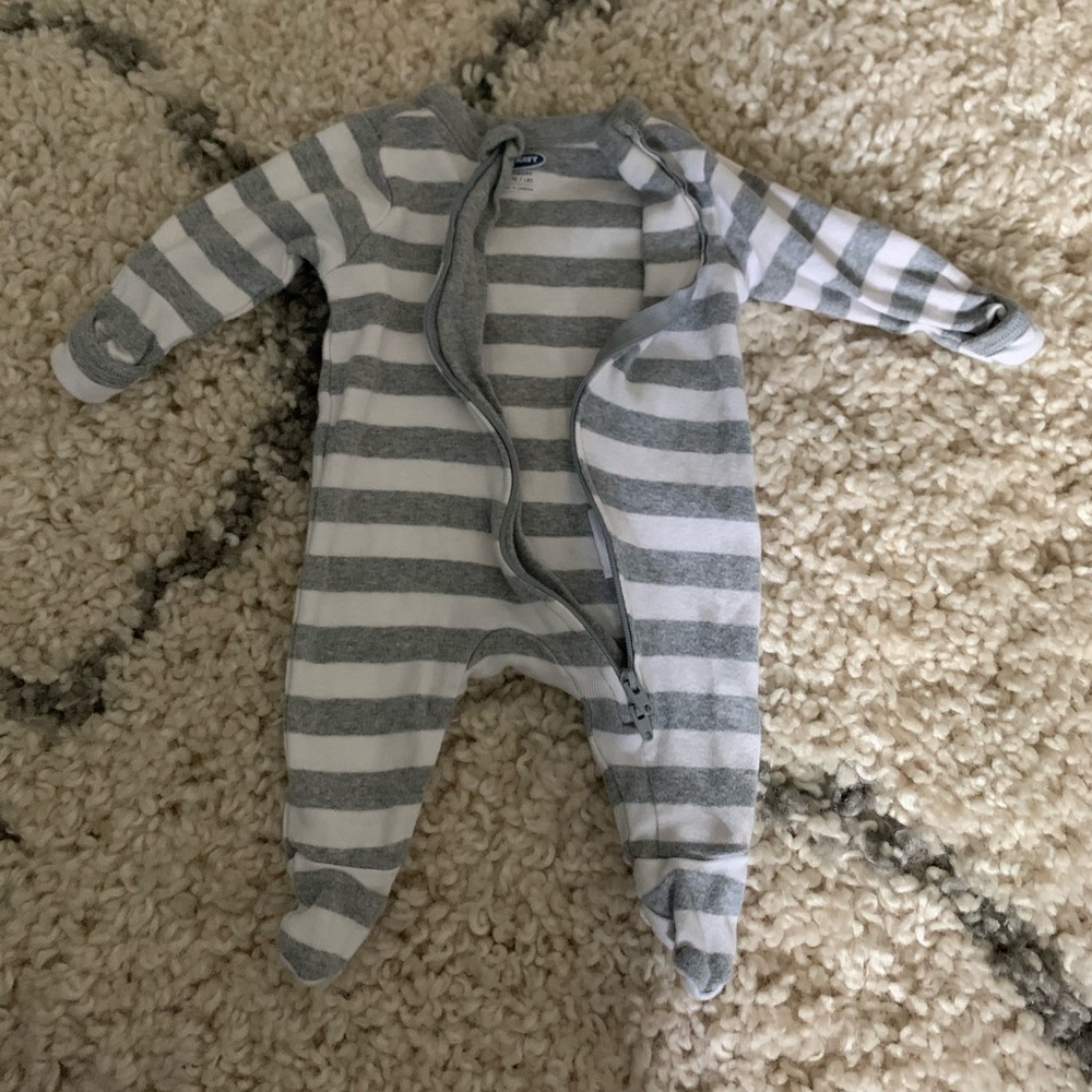 SET of 2 pajamas